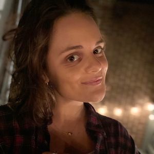 Meet your Posher, Caroline